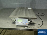 Image of Pall Allegro 200 L Stainless Steel Tote with Scale 05