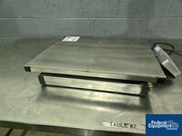 Image of Pall Allegro 200 L Stainless Steel Tote with Scale 07