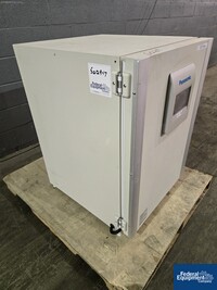 Image of Panasonic MCO-170AICUVL-PA CO2 Incubator 03