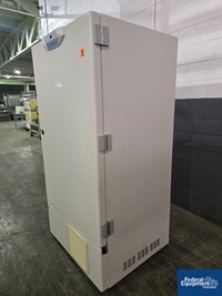 Image of Panasonic Ultra-Low Temperature Freezer 05