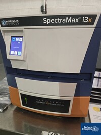 Image of Molecular Devices SpectraMax i3x Microplate Reader 09