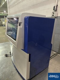 Image of Azure Biosystems c600 Bioanalytical Imaging System 03