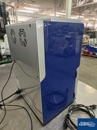 Image of Azure Biosystems c600 Bioanalytical Imaging System 04