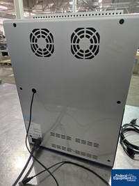 Image of Azure Biosystems c600 Bioanalytical Imaging System 05