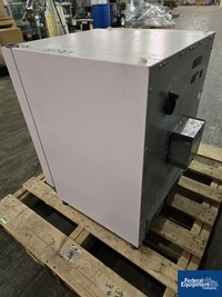Image of VWR 2.3 Cu. Ft. Forced-Air Incubator 04