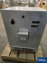 Image of VWR 2.3 Cu. Ft. Forced-Air Incubator 05