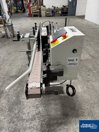 Image of Accutek Labelette Wrap Around Labeler, Model PSA-108 03
