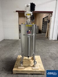 Image of 200Liter Precision Stainless Mixing Tank, S/S 06