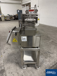 Image of Cozzoli Syringe Filling, Plugging & Closing System 04
