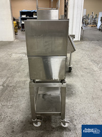 Image of Cozzoli Syringe Filling, Plugging & Closing System 06