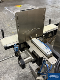 Image of Mettler Toledo Hi-Speed Checkweigher, Model XD2 12