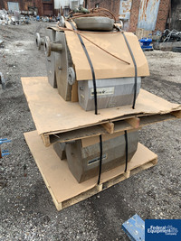 Image of Lot of (6) Mass Flow Meters 04