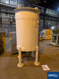 Image of FRP Tank on Legs 02