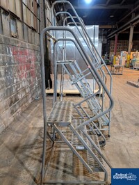 Image of (3) Rolling Ladders 02