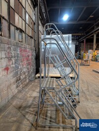 Image of (3) Rolling Ladders 03