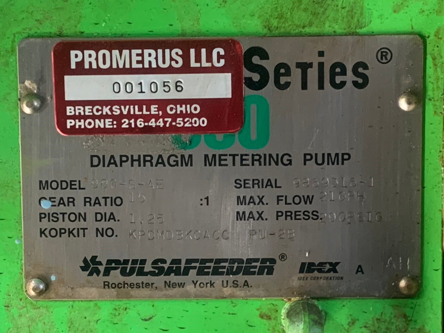 PulsaFeeder Diaphragm Metering Pump, Model 880-S-AE, 0.5 HP