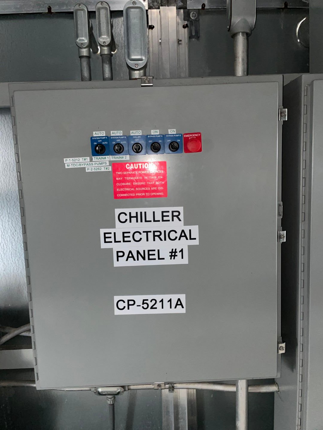 195 Ton Edwards Chiller, Model CE-210-A- 14ZB3, Air Cooled