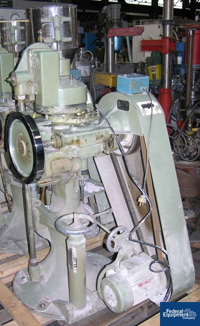 Image of Stokes Model 900-512-1 (RB2) Tablet Press, 16 Station