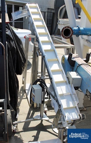Image of One used cleated slanted conveyor, 70" x 5" w/ 1" cleats