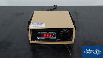Image of Omega Thermocouple Thermometer, Model 650JFXDSS